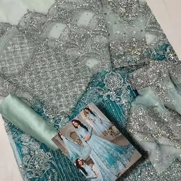 MARIA B  Maxi 
Unstitch Replica
FABRIC